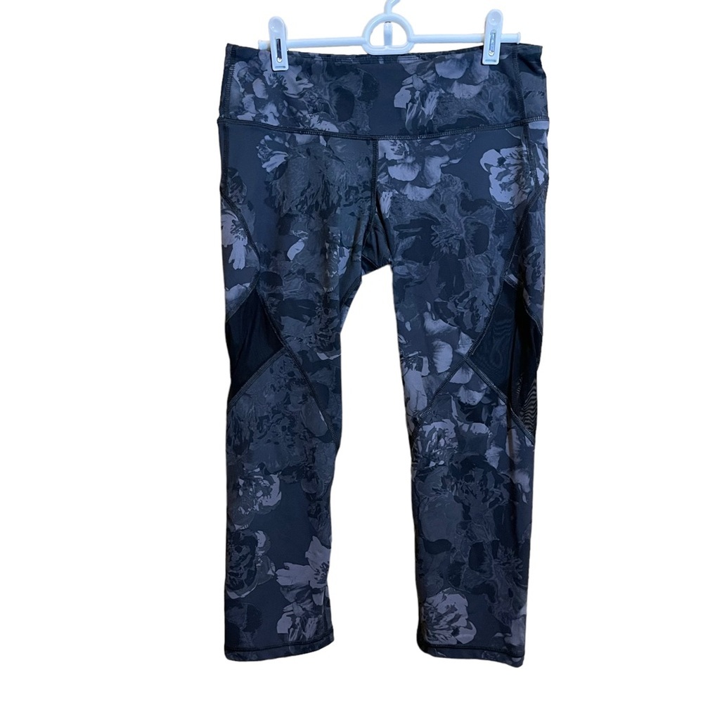 Old Navy Floral Print Capris - Black and Gray